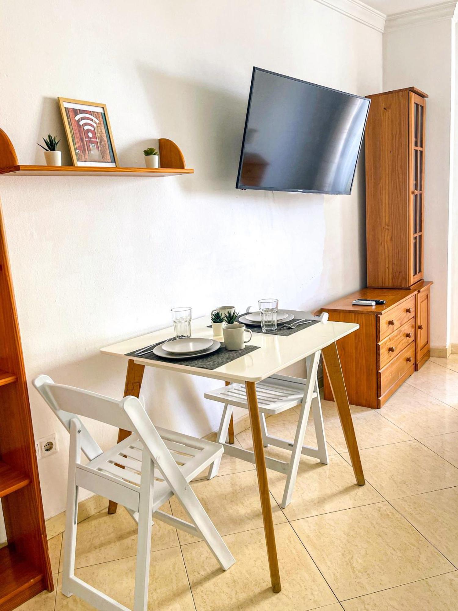 Estudio In City Center Malaga! Bagian luar foto